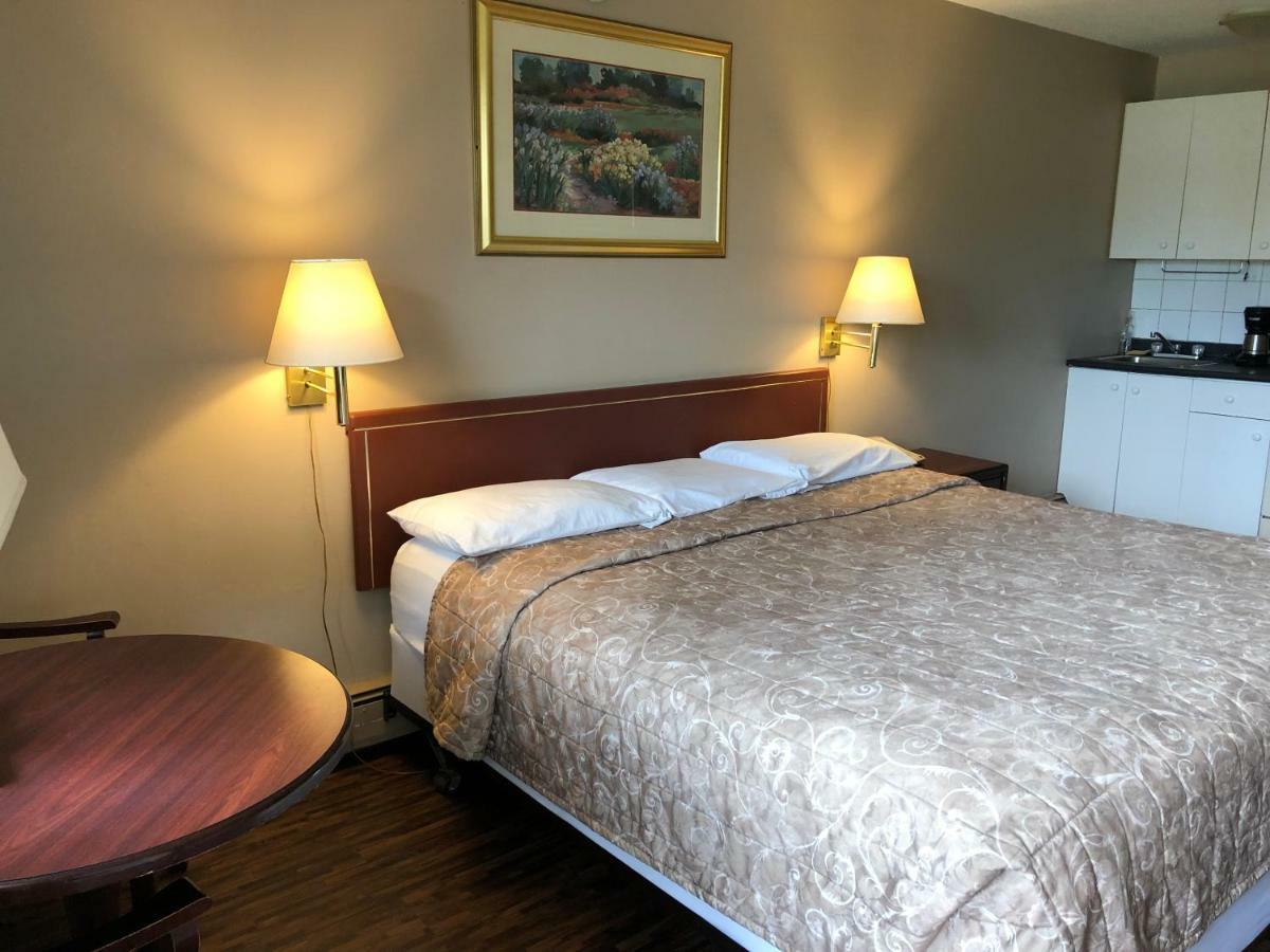 Travellers Inn Κάλγκαρι Εξωτερικό φωτογραφία