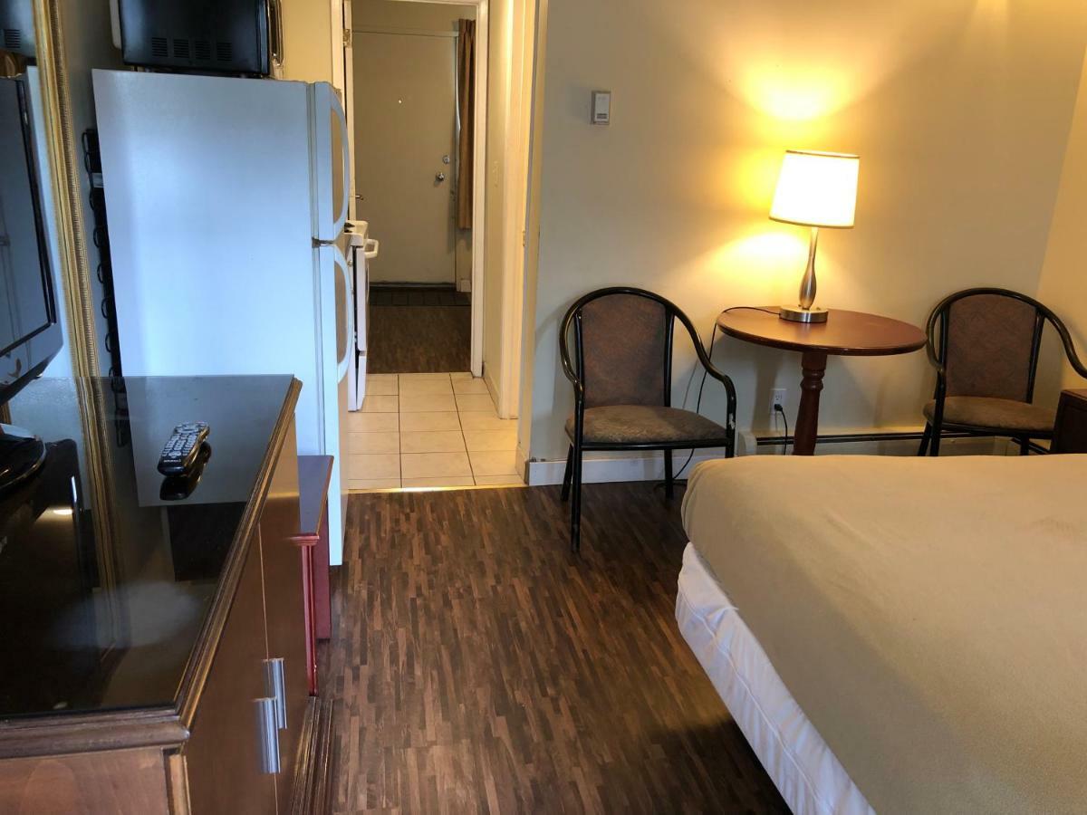 Travellers Inn Κάλγκαρι Εξωτερικό φωτογραφία